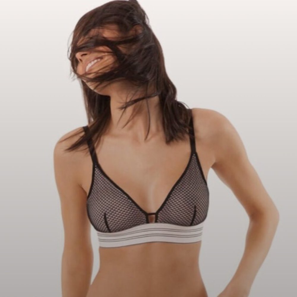 The Geo Lace Bralette from Lively Size M